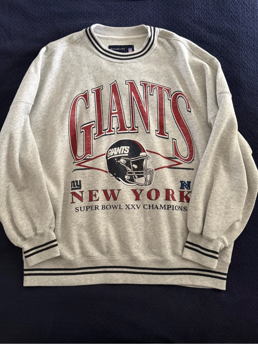 Abercrombie & Fitch Gray Giants Crewneck Sweatshirt with Red and Navy Graphic